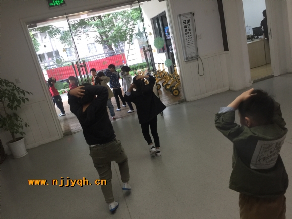 4E3AD3AE8AC82817150E4BBD515D039A.png