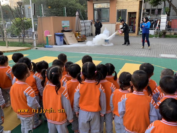 QQͼƬ20140414092921.jpg
