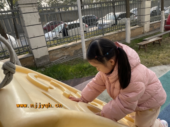 dffa5089e4d6bd641a0713ae8e60bf0.jpg