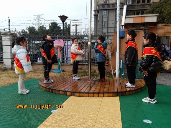682cbaf906143544b4dd83033f604b1.jpg