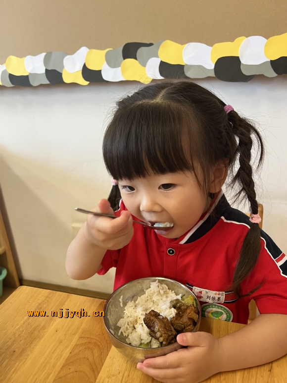 ca2eec157173272bdb0b6b258efd5e6.jpg