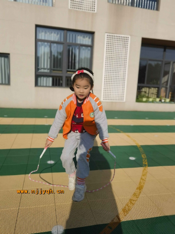 E701F2C6415CBB82002A0798BD6710BC.jpg