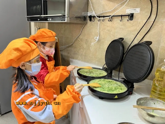 1a068a8dd1104fe824c69bd9bbe93332.webp.jpg